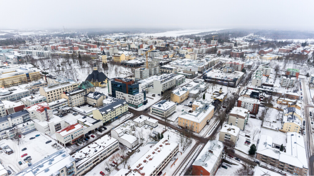 Etelä-Karjalan hyvinvointialue rakentaa organisaatiokulttuuria, jossa työntekijät ovat onnellisia.